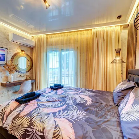 Apartament Upper Deck Apt.
