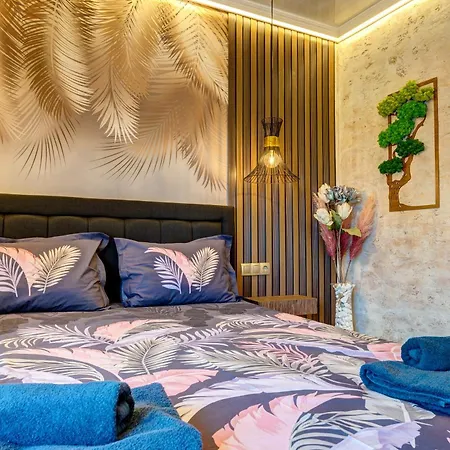 Apartament Upper Deck Apt. *