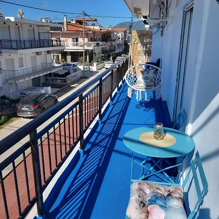 Upper Deck Apt. * Nea Peramos (Macedonia)