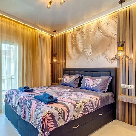 Apartment Upper Deck Apt. Nea Peramos (Macedonia)