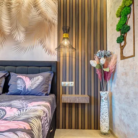 Apartment Upper Deck Apt. Nea Peramos (Macedonia)