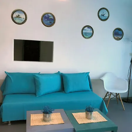 Apartment Upper Deck Apt. Nea Peramos (Macedonia)