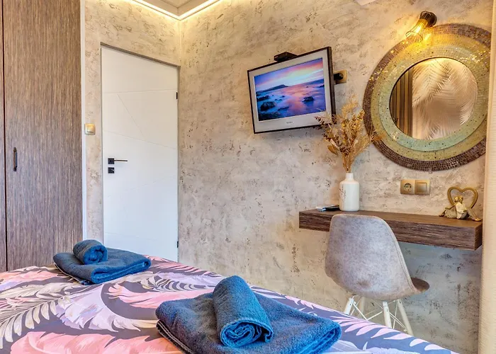 Upper Deck Apt. Daire *