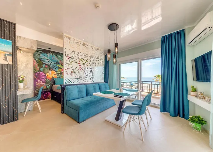 Daire Upper Deck Apt.